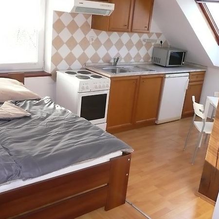 Apartments U Cara Τσέσκε Μπουντεγιόβιτσε Δωμάτιο φωτογραφία