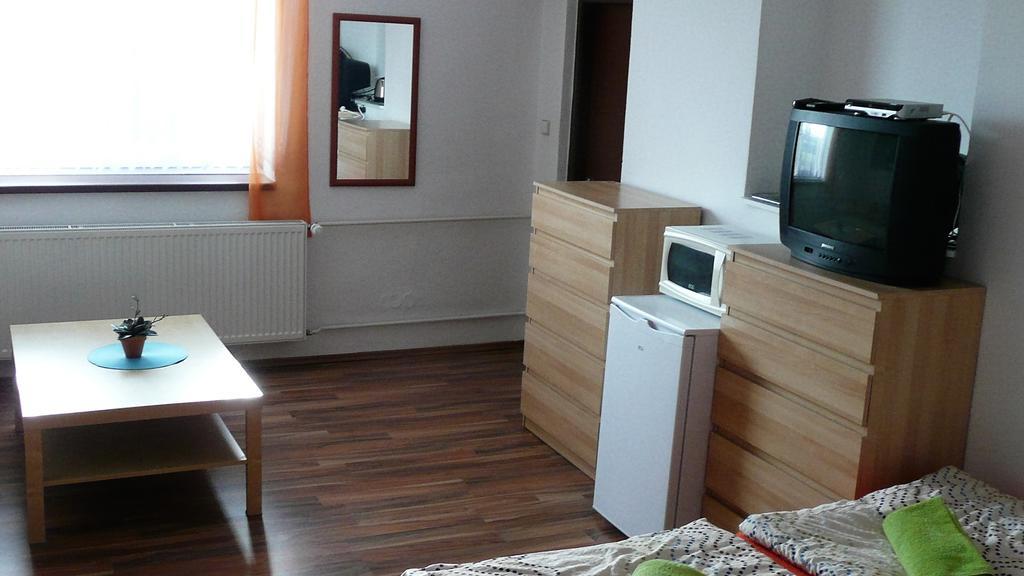 Apartments U Cara Τσέσκε Μπουντεγιόβιτσε Εξωτερικό φωτογραφία
