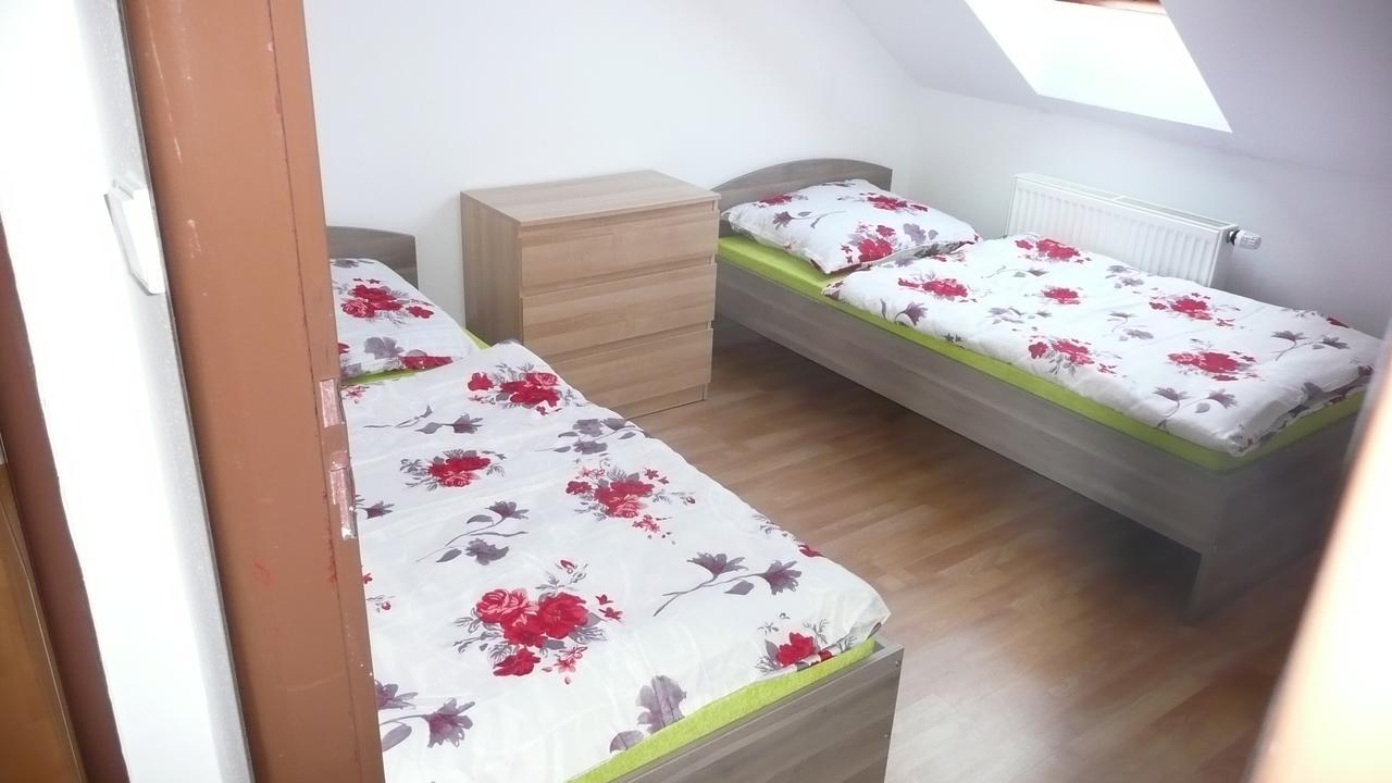 Apartments U Cara Τσέσκε Μπουντεγιόβιτσε Εξωτερικό φωτογραφία